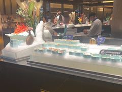 -钱小奴海鲜自助黑金店(杭州滨江龙湖店)
