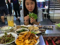 -马路牙子地桌烤肉(工体店)