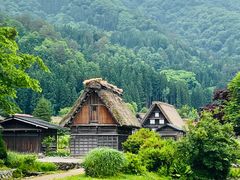 -白川乡与五箇山的合掌构造村落