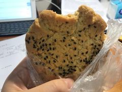 -鲍师傅糕点(江苏路店)