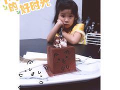 -UNI UNI(环亚凯瑟琳店)