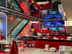 -龙巢盱眙龙虾·牛蛙·烧烤宵夜(八卦岭店)