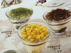 -满记甜品(南京虹悦城三店)