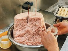 -黄阿姨锅贴大王(万航渡路店)