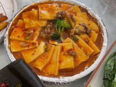 -马尔龙新疆饭店·清真(瑞景店)