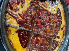 -铜元老码头鳝鱼火锅