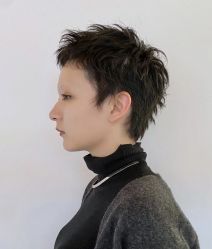 -HG美发设计沙龙