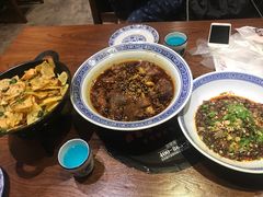 -椒爱水煮鱼川菜(新抚万达店)