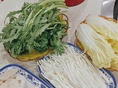 -崔记老东北传奇铁锅炖(横店总店)