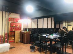 大堂-石婆婆烧鸡公(凤凰西街店)