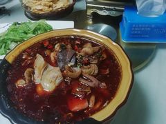 -巴渝川菜馆(建设路店)