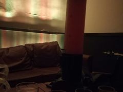 -Mx.cocktail bar