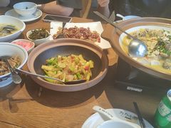 -湘力力小院·鱼汤泡饭(枫林路店)