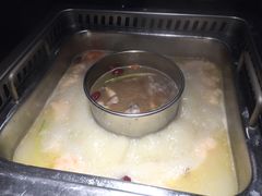 菌汤+骨汤-巴奴毛肚火锅(六天地店)
