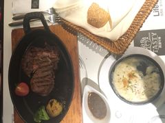 -西堤厚牛排(新世界店)