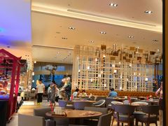 -松咖啡自助餐厅·松北香格里拉