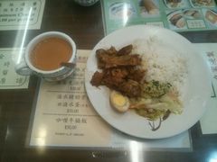 卤汁猪肋骨饭&nbsp;加奶茶-兰芳园(上环店)