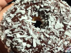 -Winchell's Donuts House