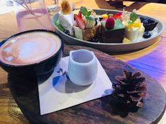 -HELLO 27 意面·沙拉·帕尼尼