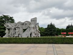 -上海市龙华烈士陵园