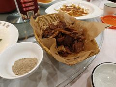 锅烧肘子-丰泽园饭店