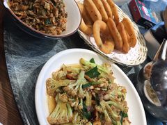 -老长沙湘菜馆(凤凰路店)