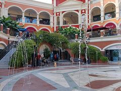 -佛罗伦萨小镇广佛名品奥特莱斯(疏港路店)