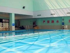 -虹桥河滨花园会所游泳馆