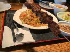 红柳羊肉串-阿里家·新疆烤肉酒場 by MIG