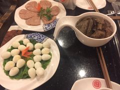 -百年川椒重庆老火锅(光谷店)