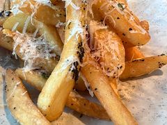 -MONICH牛排融合餐厅(和义大道购物中心店)