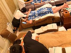 -汤泉良子.足疗按摩.SPA(中关村店)