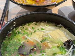 -苗乡米线(建军路店)
