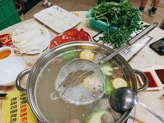 -华威达牛庄(黄埔大道西店)