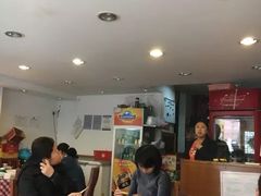 大堂-东北四季饺子王(华山路店)