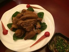 青岩古镇卤猪脚-泉味道贵州厨房(三里河店)