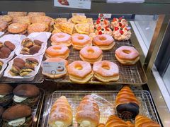 甜甜圈-巴黎贝甜(大宁国际商业广场店)