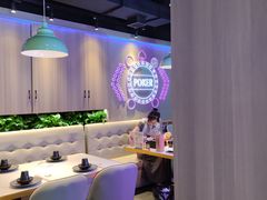 大堂-钳小柒·小龙虾蓝龙王烧烤夜宵(长寿路店)