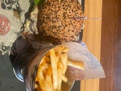 牛油果牛肉汉堡-FAT COW(虹梅路店)
