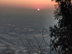 -鬼笑石后山停车场