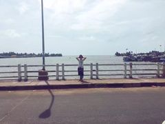-尼甘布海滩
