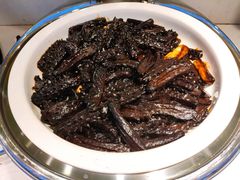 葱烧海参-集品鲜湾·蒸汽海鲜自助料理(青岛银座和谐广场店)