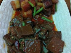 红烧肉-孙记稻香世家时尚智选餐厅(证大大拇指店)