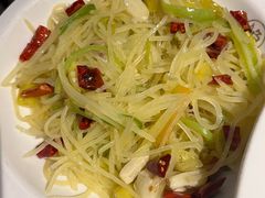 -江渔儿酸菜鱼(东二环泰禾店)