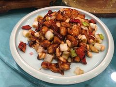 宫保鸡丁-万荣烤鸭店·北京菜(天坛店)