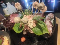 -鹿鸣山草本茶香火锅(园西路店)