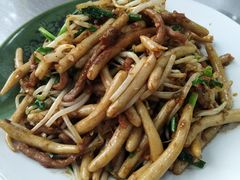 肉丝莜面-壹条龙饭庄台基厂店