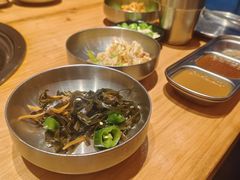 -极简·炭火烤肉主题餐厅·龙虾烧烤·烤羊排(宝龙店)