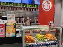 -CoCo都可(湖滨银泰店B区店)