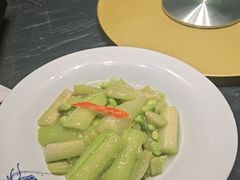 -江宴渔村·鱼鲜土菜(紫荆广场店)